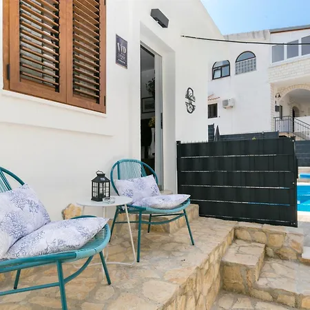 Casa vacanze Family Friendly House With A Swimming Pool Okrug Gornji, Ciovo - 24460 Traù
