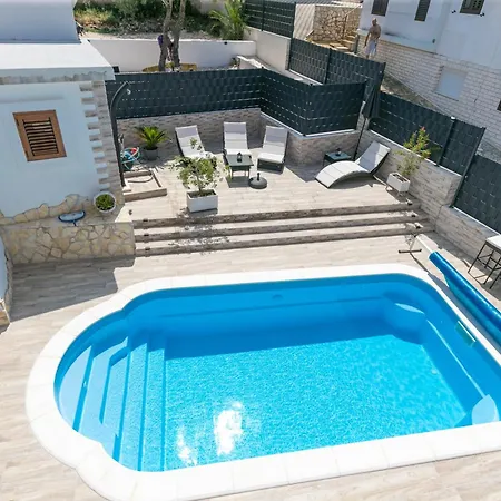 Family Friendly House With A Swimming Pool Okrug Gornji, Ciovo - 24460 Casa vacanze