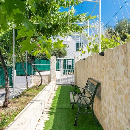 Family Friendly House With A Swimming Pool Okrug Gornji, Ciovo - 24460 Traù